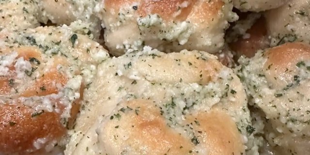 Garlic Knots