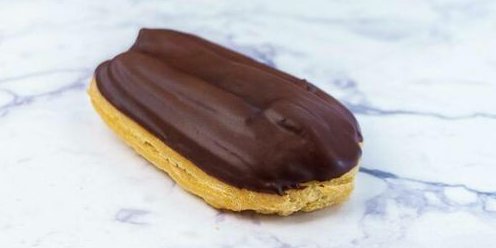 Vanilla Custard Eclair