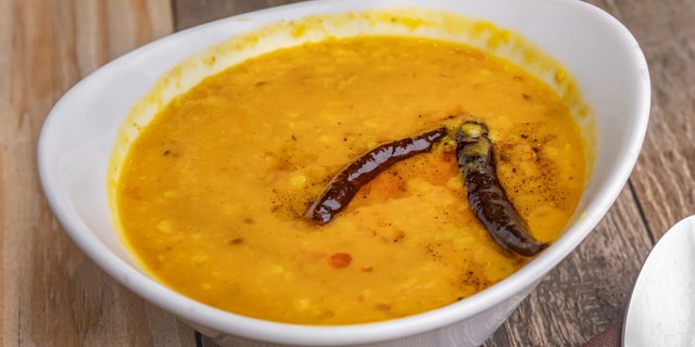 Punj Rattani Dal (Yellow Lentil)