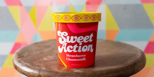 Strawberry Chamomile Ice Cream Tub