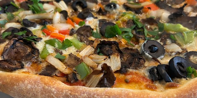 Vegetable 18'' Pizza