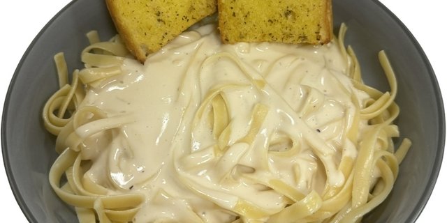 Fettuccini Alfredo