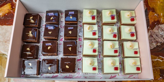 Mini Cakes