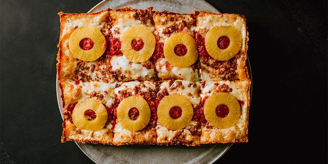 The Hawaiian Pizza