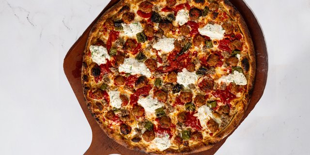 Paulie's Pie Pizza