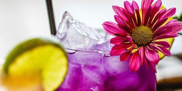 Violeta Limonada