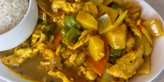 Yellow Curry Stir-fry