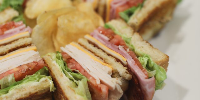 Triple Decker Club