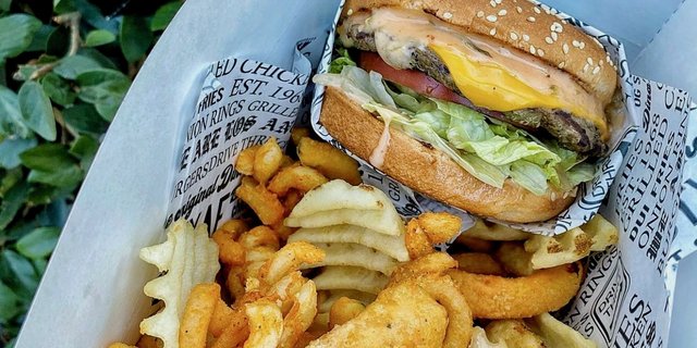 Burger Munchy Box