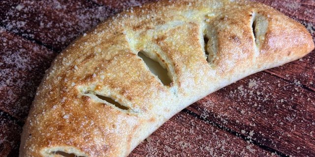 Small Calzone