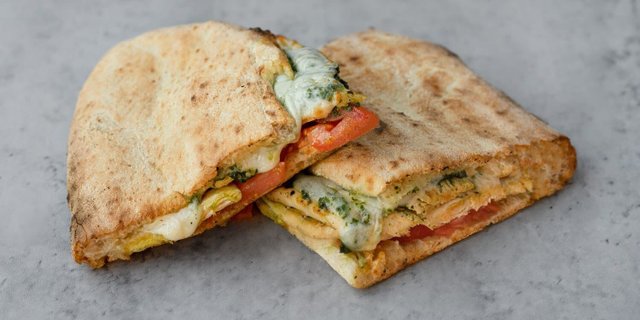 Chicken Pesto Panuozzo