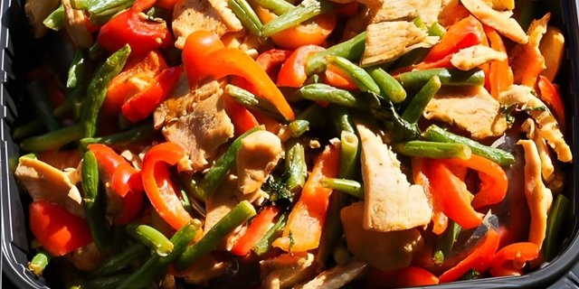 Panang Chicken Tray