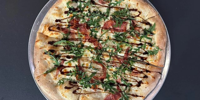 Prosciutto Pizza