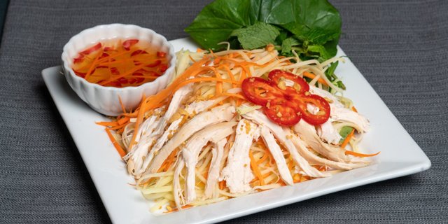 Green Papaya Salad