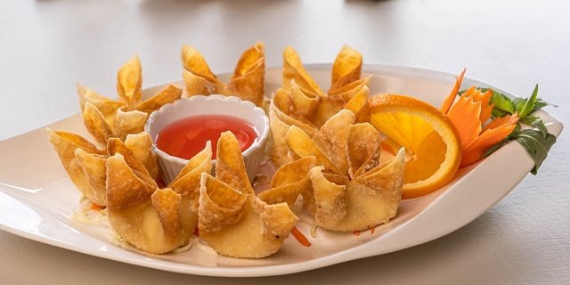 Crab Rangoons