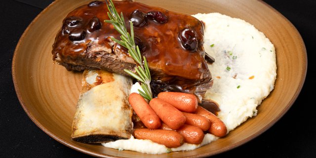 Short Rib Tandır