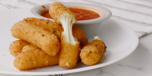 Mozzarella Sticks