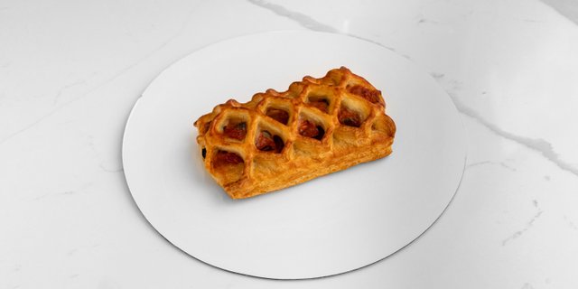 Tomato-Olives Croissant