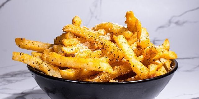French Fries w/ Parmesan & Truffle