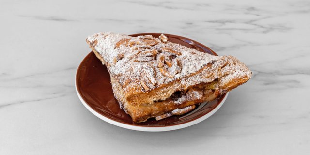 Apple Turnover (Apfelstrudel)
