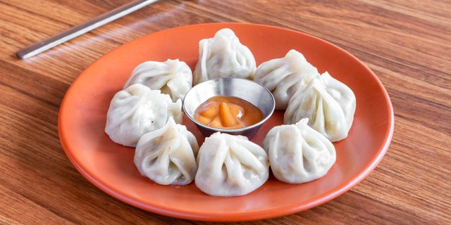 Paneer & Spinach Momo