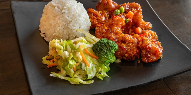 General Tso's Chicken Bowl