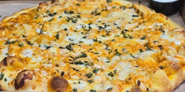 Gluten-Free Buffalo Chicken Pizza