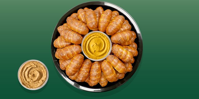 Mini Pretzel Dog Tray