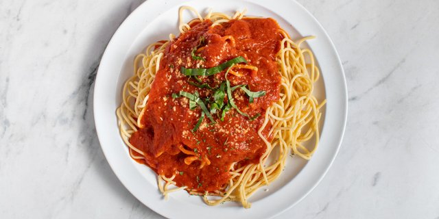 Spaghetti w/ Marinara Sauce