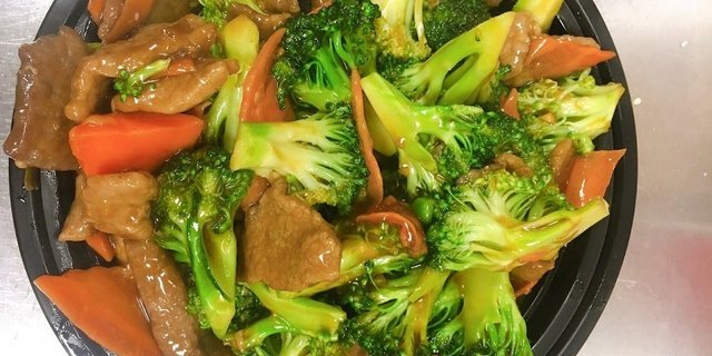 Beef w/ Broccoli