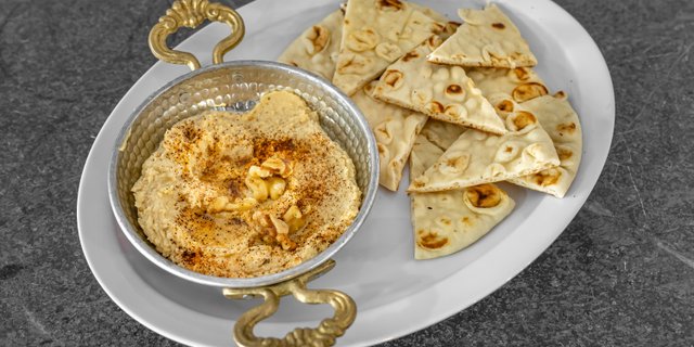 Hummus