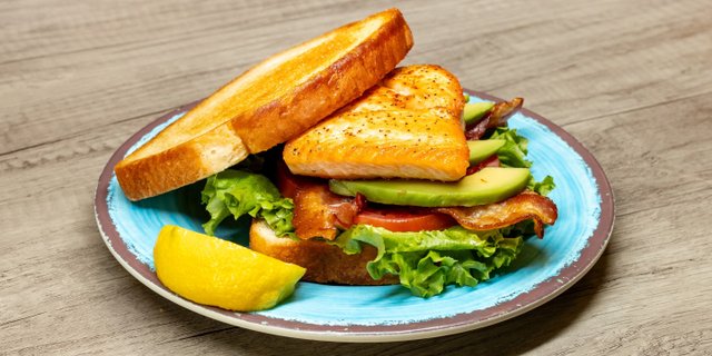 Grilled Salmon BLT