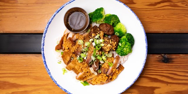 Khao Haang & Pork Belly