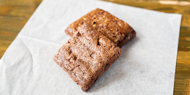Chocolate Chip Brownie