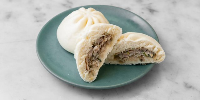 Chicken & Shiitake Mushroom Steamed Buns