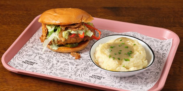 Honeymoon Sandwich Box