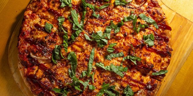 Meaux Jeaux Classic Pizza