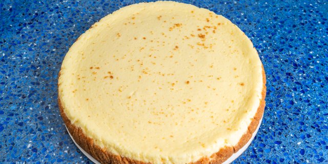 10" Plain Cheesecake
