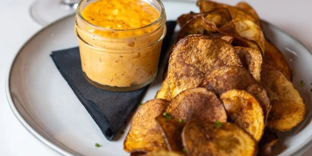 Pimento & Chips