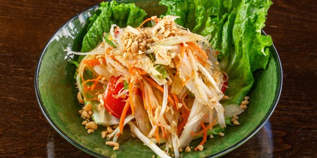 Som Tum Thai