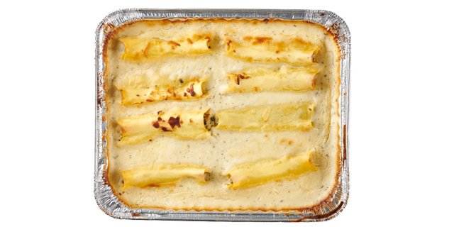 Chicken & Spinach Cannelloni w/ Lemon Bechamel Sauce