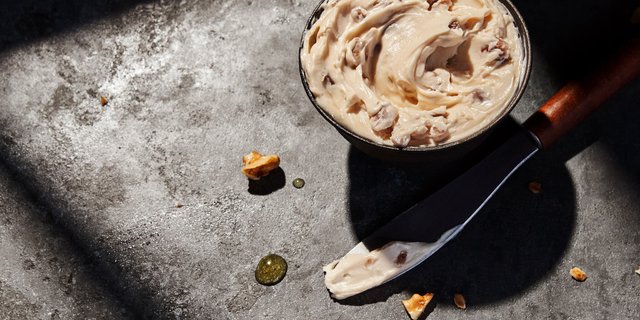 Honey Walnut Cream Cheese - Individual