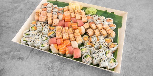Mix & Match Roll Platter