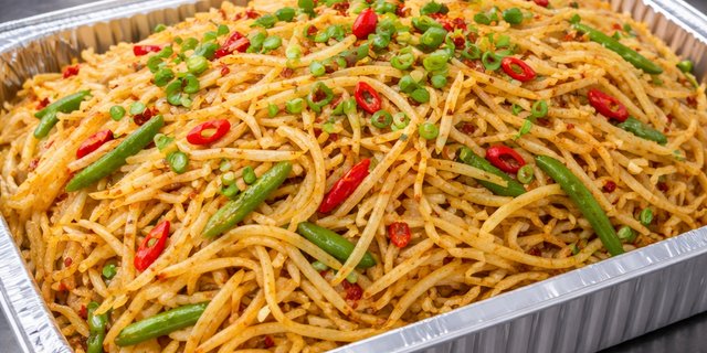 Sour & Spicy Shredded Potatoes 酸辣土豆丝