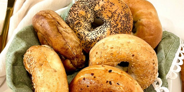 Assorted Bagel Display