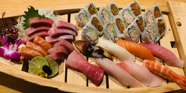 Zaoh Sushi Boat