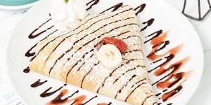 Gluten-Free Nutella with Strawberries & Bananas