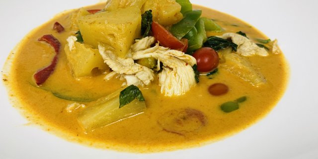 Pineapple Curry