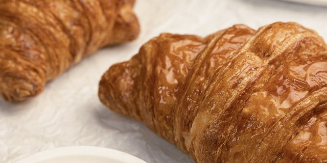 Plain Croissant
