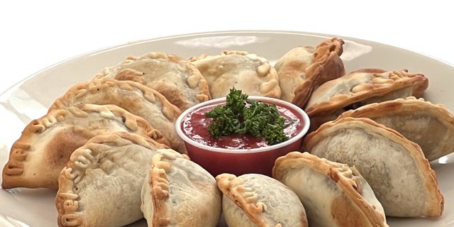 25 Empanadas
